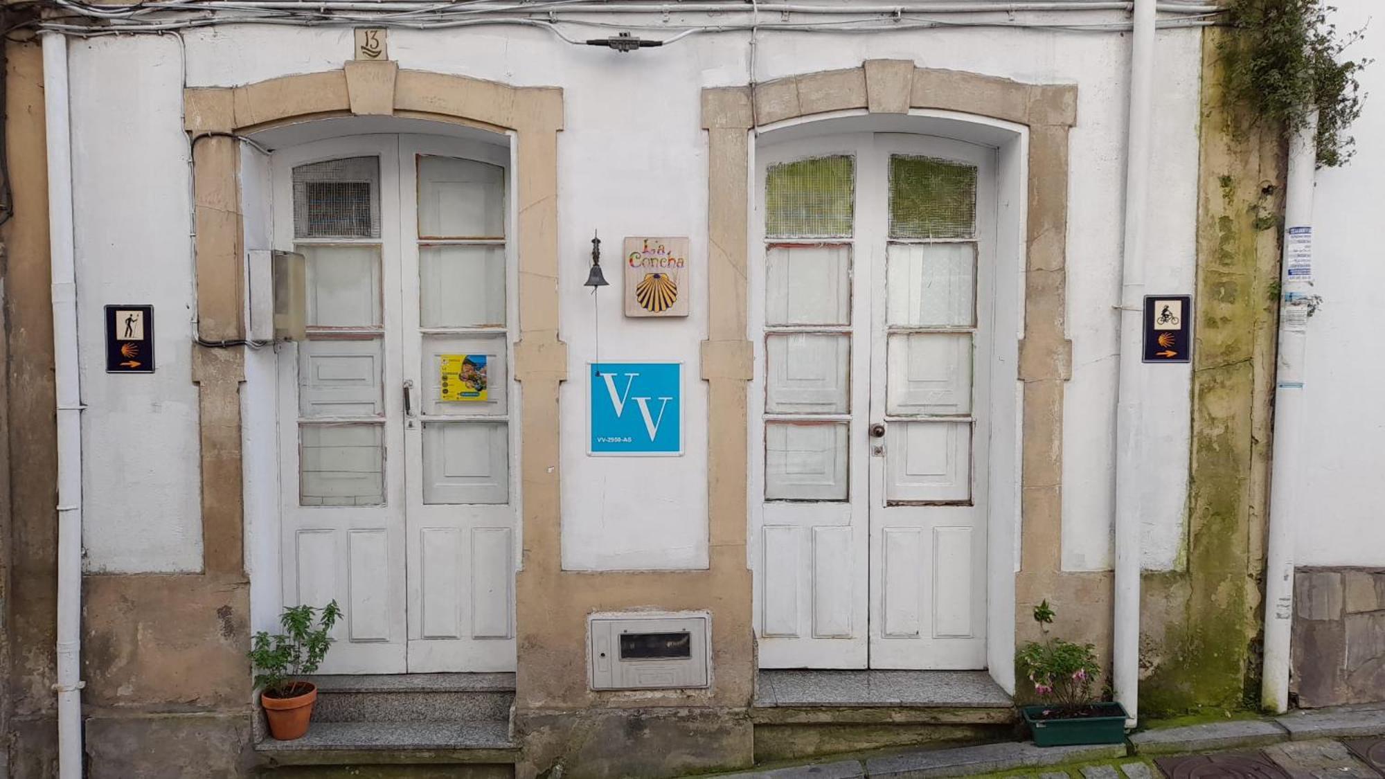 Casa De Peregrinos La Concha II Hostel กูดีเยโร ภายนอก รูปภาพ